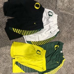 Nike Oregon authentic team basketball shorts rare!! Sz M Jordan.